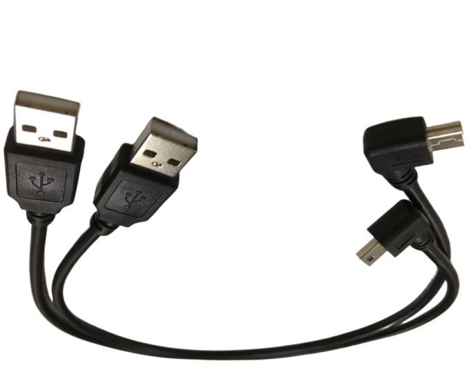 Cables eléctricos con un ángulo de 90 grados 0