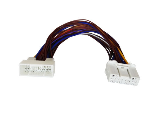 Adaptador de cable de cable de cable automotriz con cable RCA