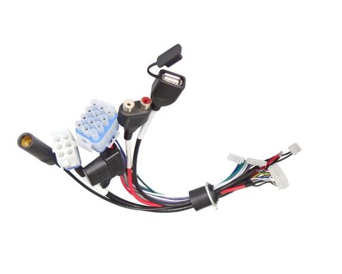 El cableado del automóvil de la montaje de arneses de longitud 150mm Entretenimiento OEM Certificado FCC