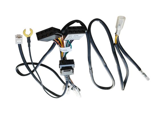 Muchos tipos de arneses de alambre para automóviles de material duradero largo Arneses de cableado específicos para vehículos