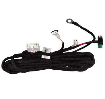 Confección de cables de automóviles con conector de automóviles